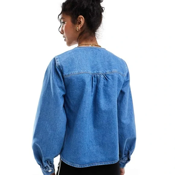 ASOS Blue Denim Button-Front Long Sleeve Top - Picture 2 of 3
